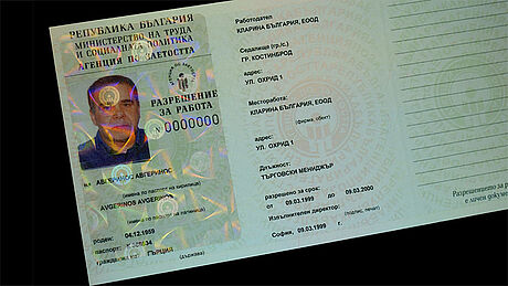 Bulgaria Working Permit protected wth a KINEGRAM