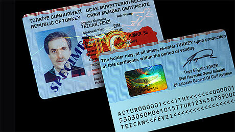 Türkiye Crew Member Certificate protected wth a KINEGRAM