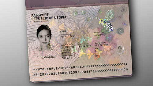 KINEGRAM for passport protection and passport authentication