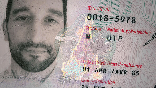 Close-Up of a transparent KINEGRAM security feature on the Canadian Residence Permit
